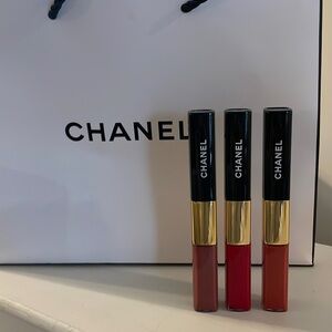 Chanel Duo lip stain. 100 percent transfer proof.